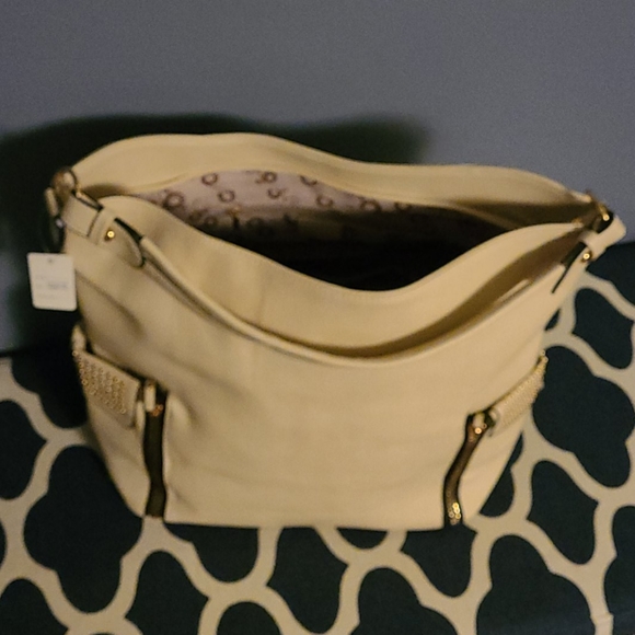 Eloquent Shoulder Pocketbook - Picture 6 of 6
